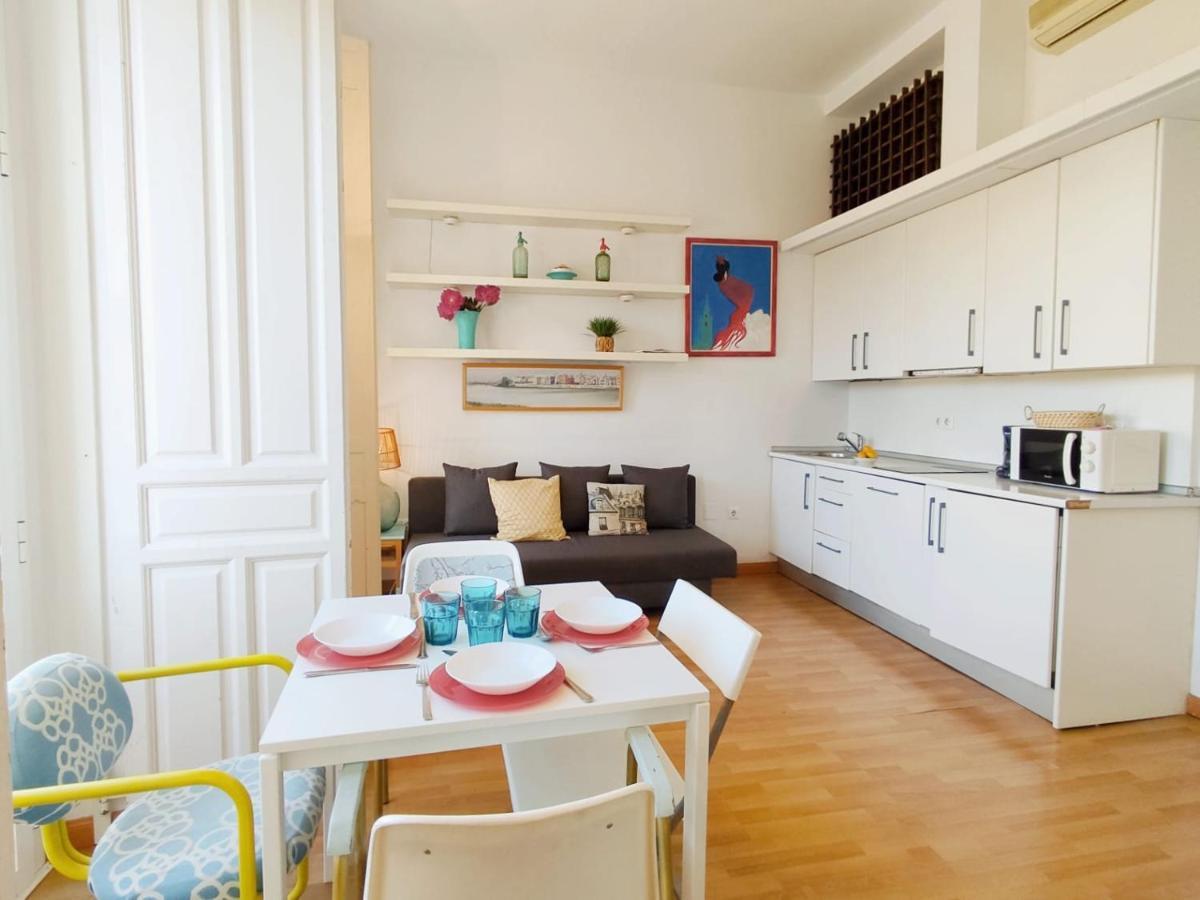 Homeyseville- Lovely Apartment In Seville City Center, Parking Optional Eksteriør bilde