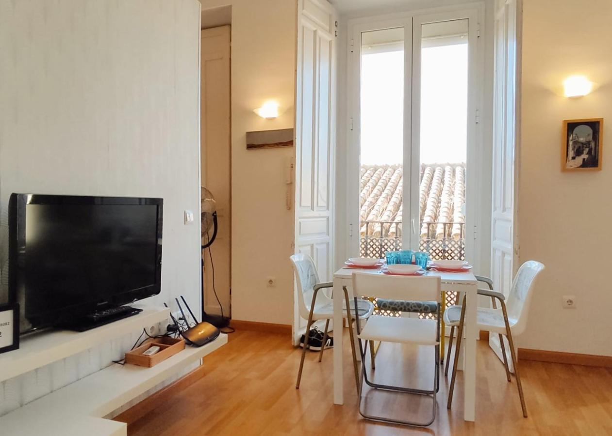 Homeyseville- Lovely Apartment In Seville City Center, Parking Optional Eksteriør bilde