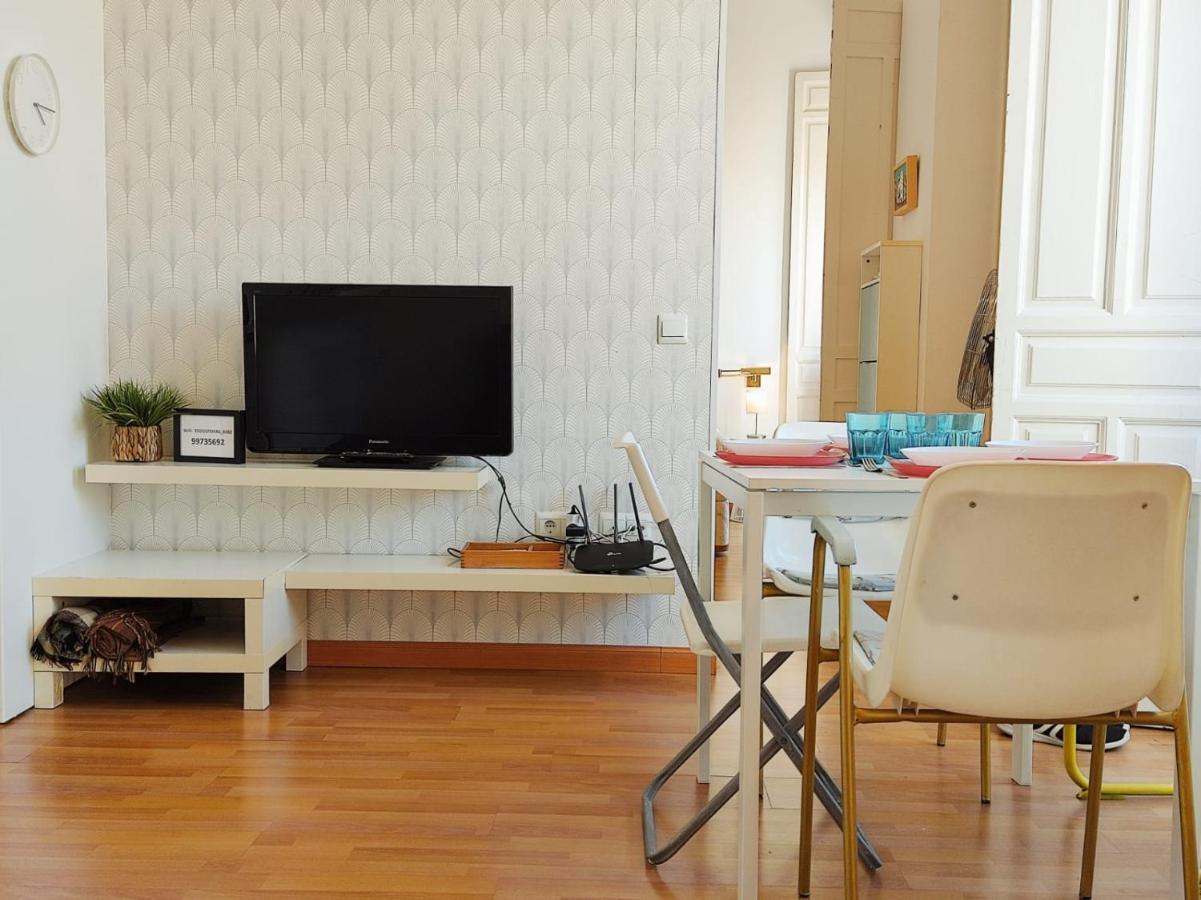 Homeyseville- Lovely Apartment In Seville City Center, Parking Optional Eksteriør bilde